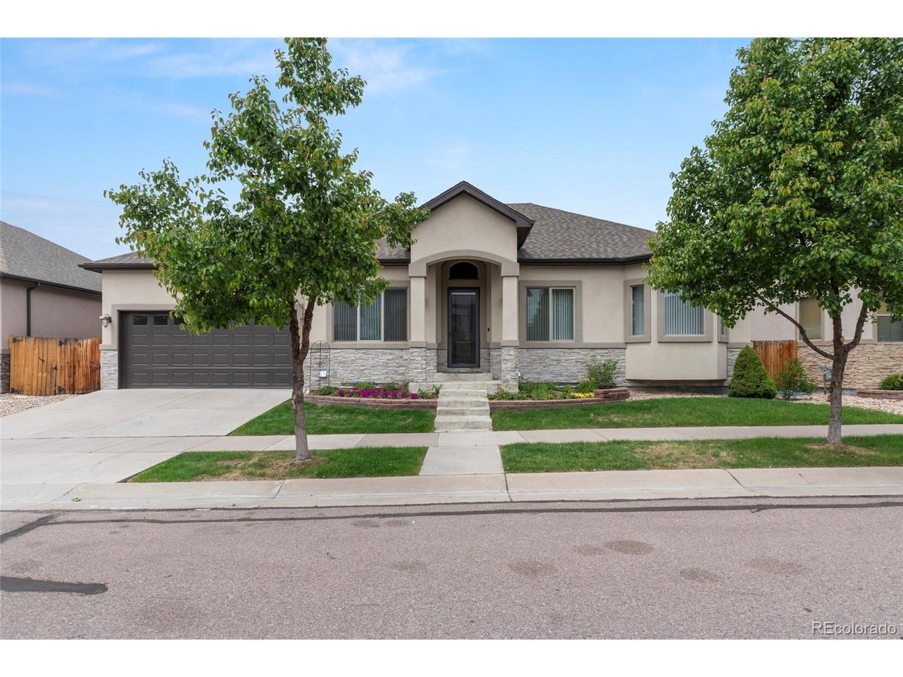 Photo of 1131 S Balsam Ct Lakewood CO 80232