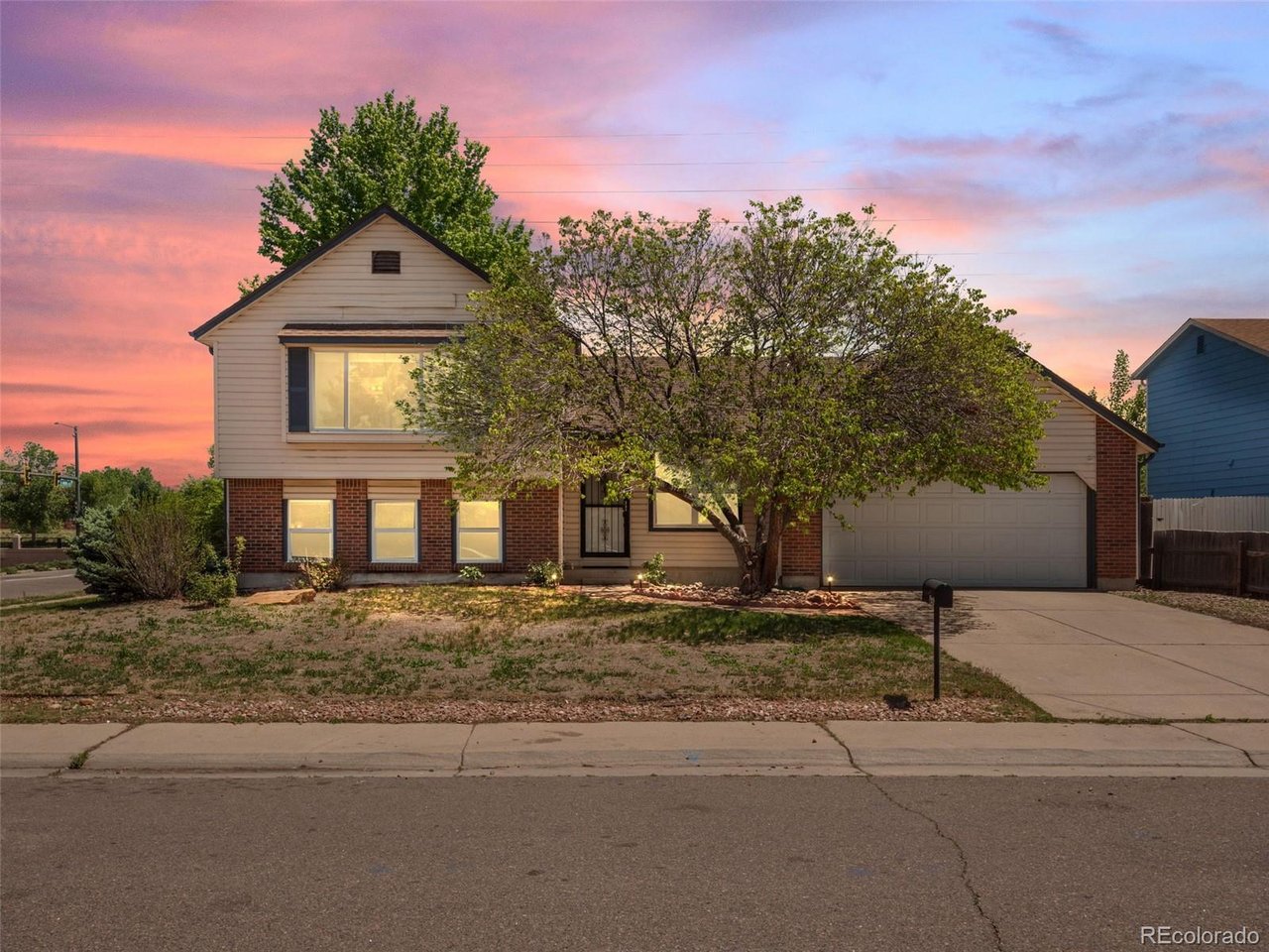 Photo of 4594 Granby Way Denver CO 80239