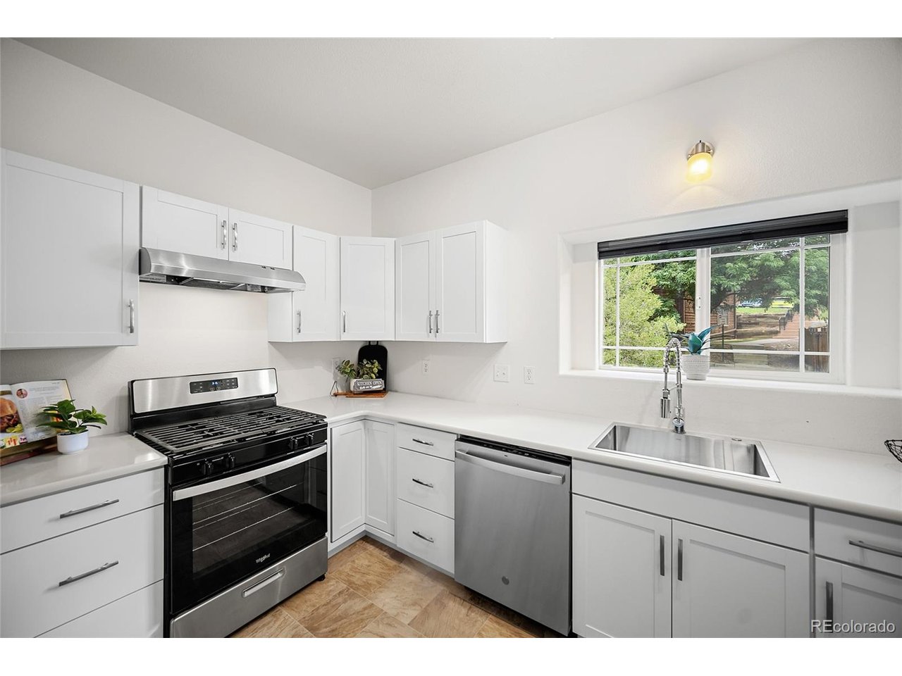 Photo of 1495 Madison Ridge Hts #A Colorado Springs CO 80904