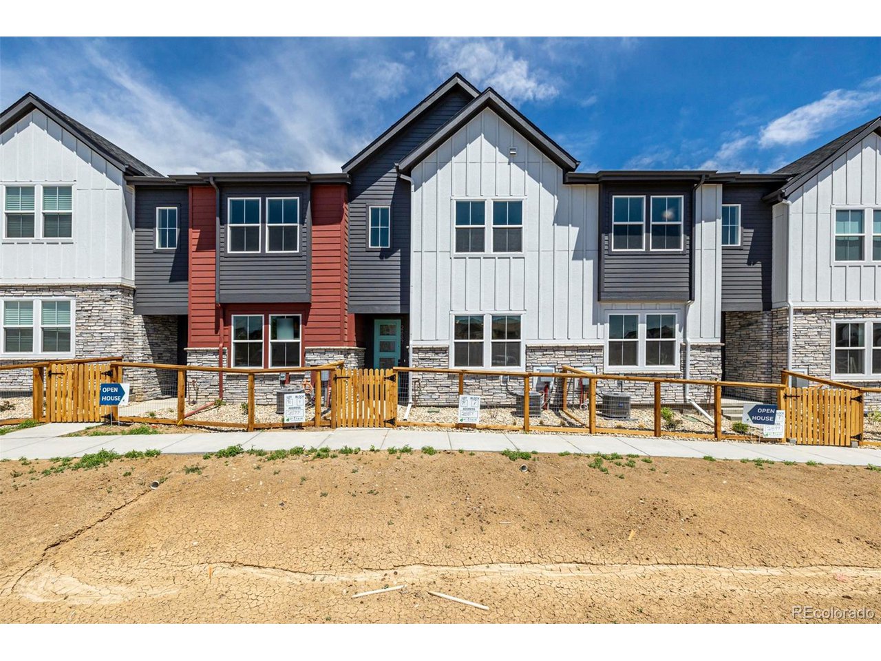 Photo of 2887 E 103rd Dr Thornton CO 80229