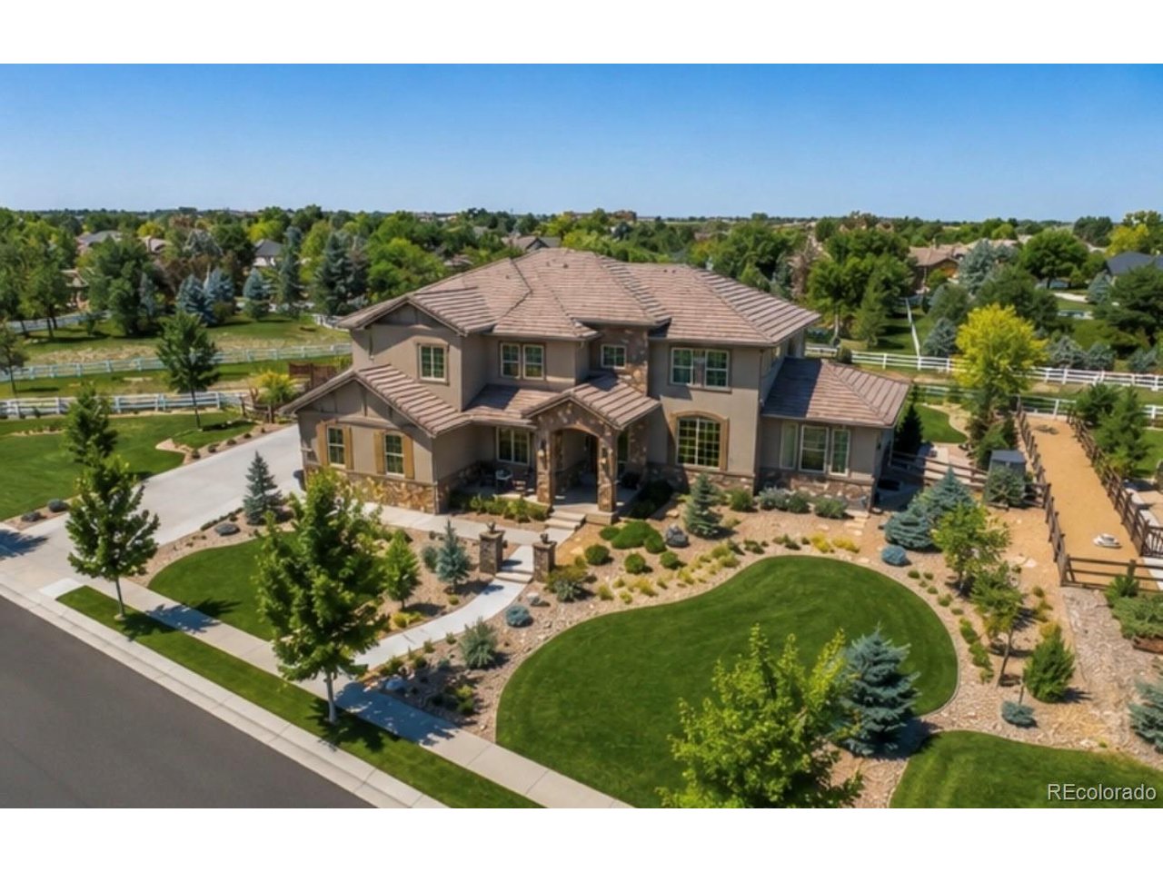 Photo of 1085 Maddox Ct Broomfield CO 80023