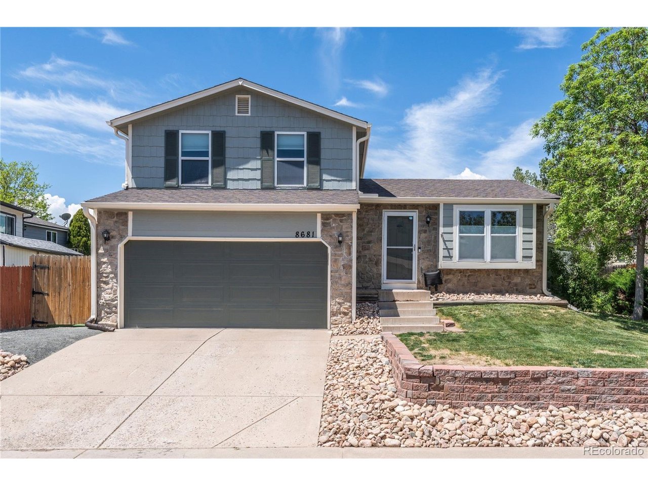 Photo of 8681 W Star Cir Littleton CO 80128