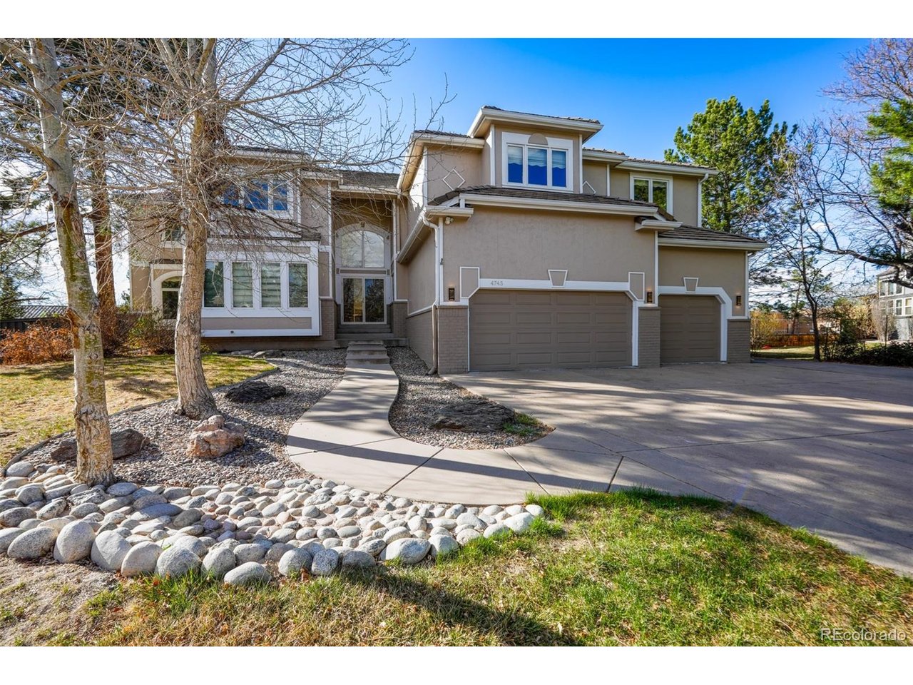 Photo of 4745 S Helena Way Aurora CO 80015