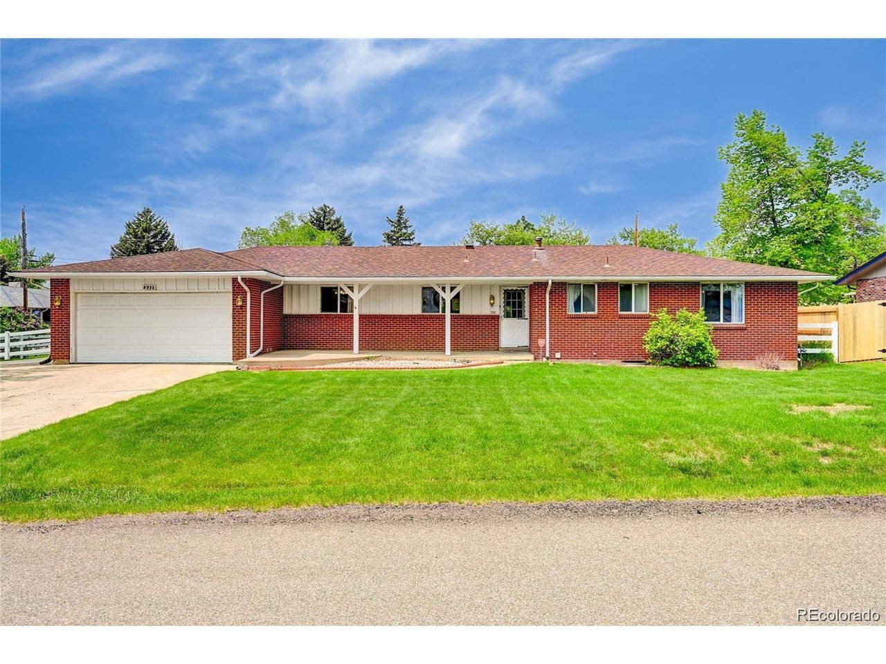 Photo of 8711 S Ammons St Littleton CO 80128