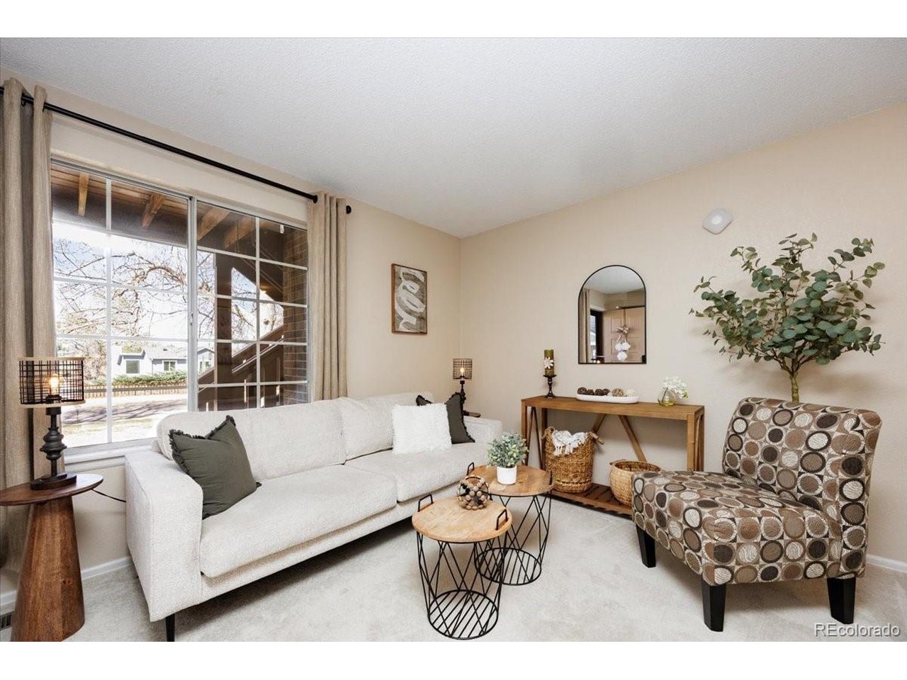 Photo of 819 Summer Dr Highlands Ranch CO 80126