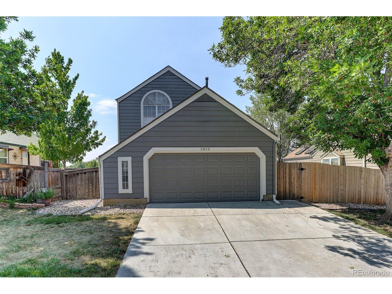 Photo of 9816 W Friend Pl Littleton CO 80128