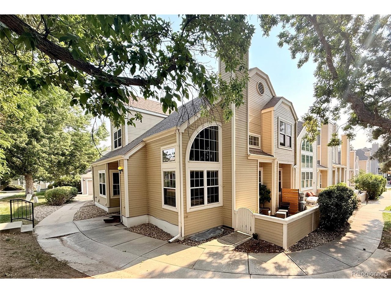 Photo of 5714 W Atlantic Pl Lakewood CO 80227