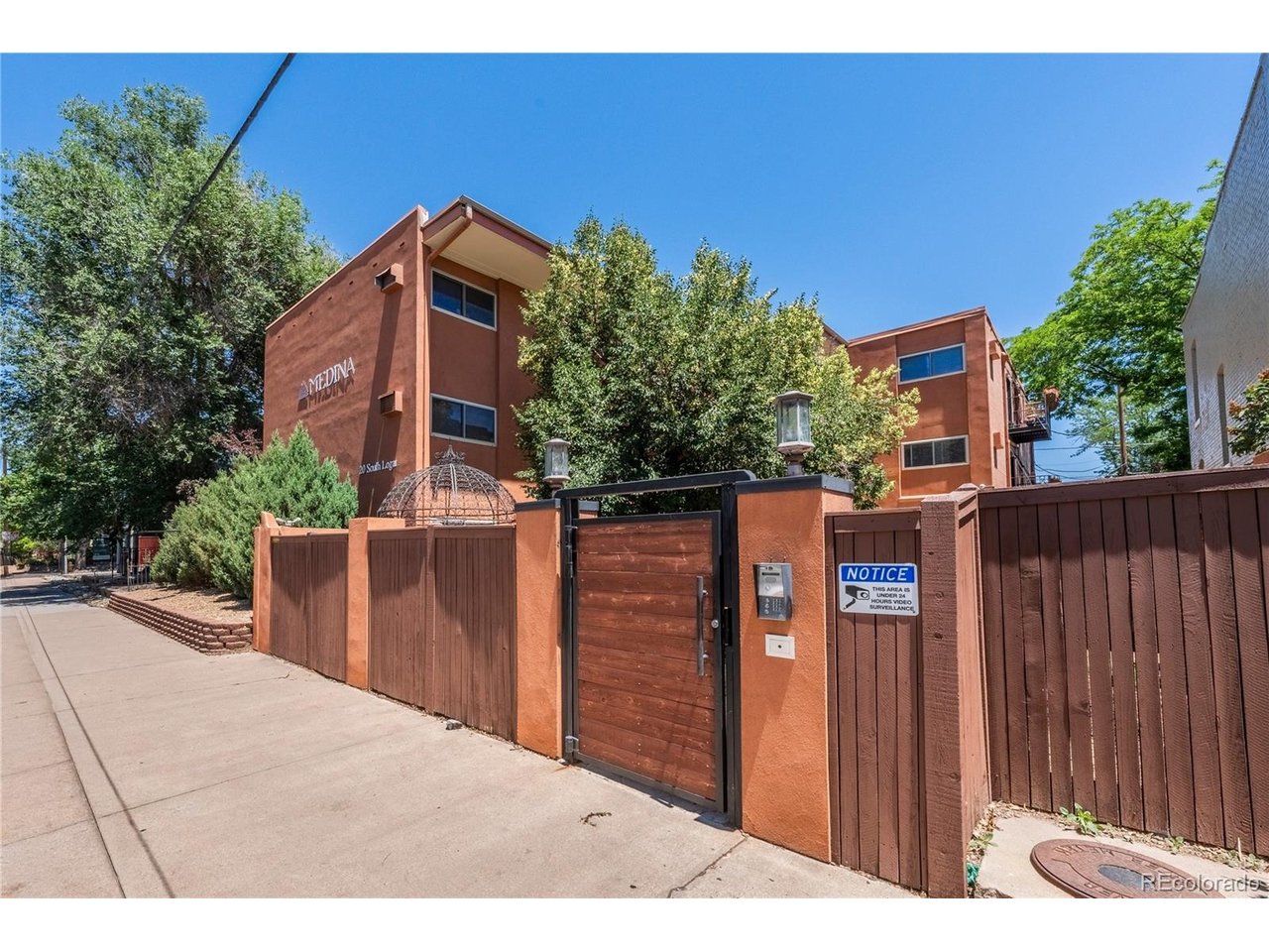 Photo of 20 S Logan St #201 Denver CO 80209