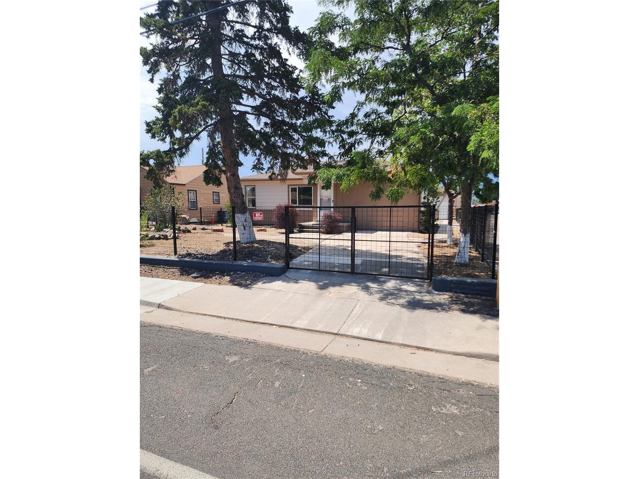 Photo of 7271 Magnolia St Commerce City CO 80022