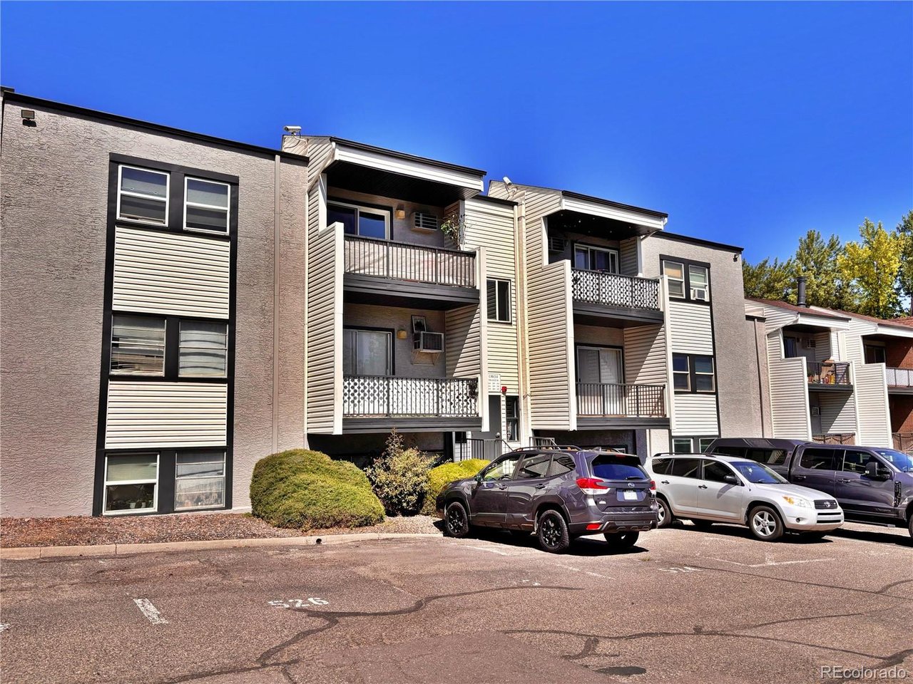 Photo of 501 Golden Cir #303 Golden CO 80401