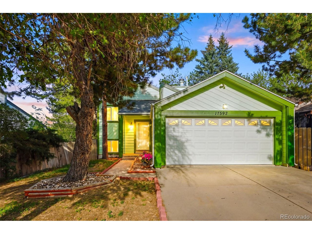Photo of 17592 E Ohio Cir Aurora CO 80017
