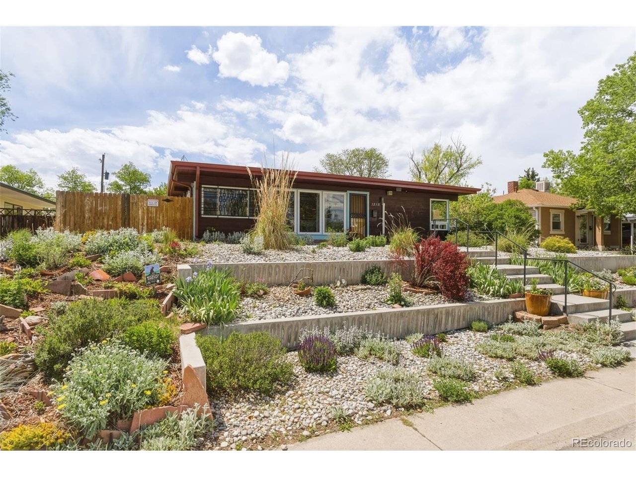 Photo of 1215 Rosemary St Denver CO 80220