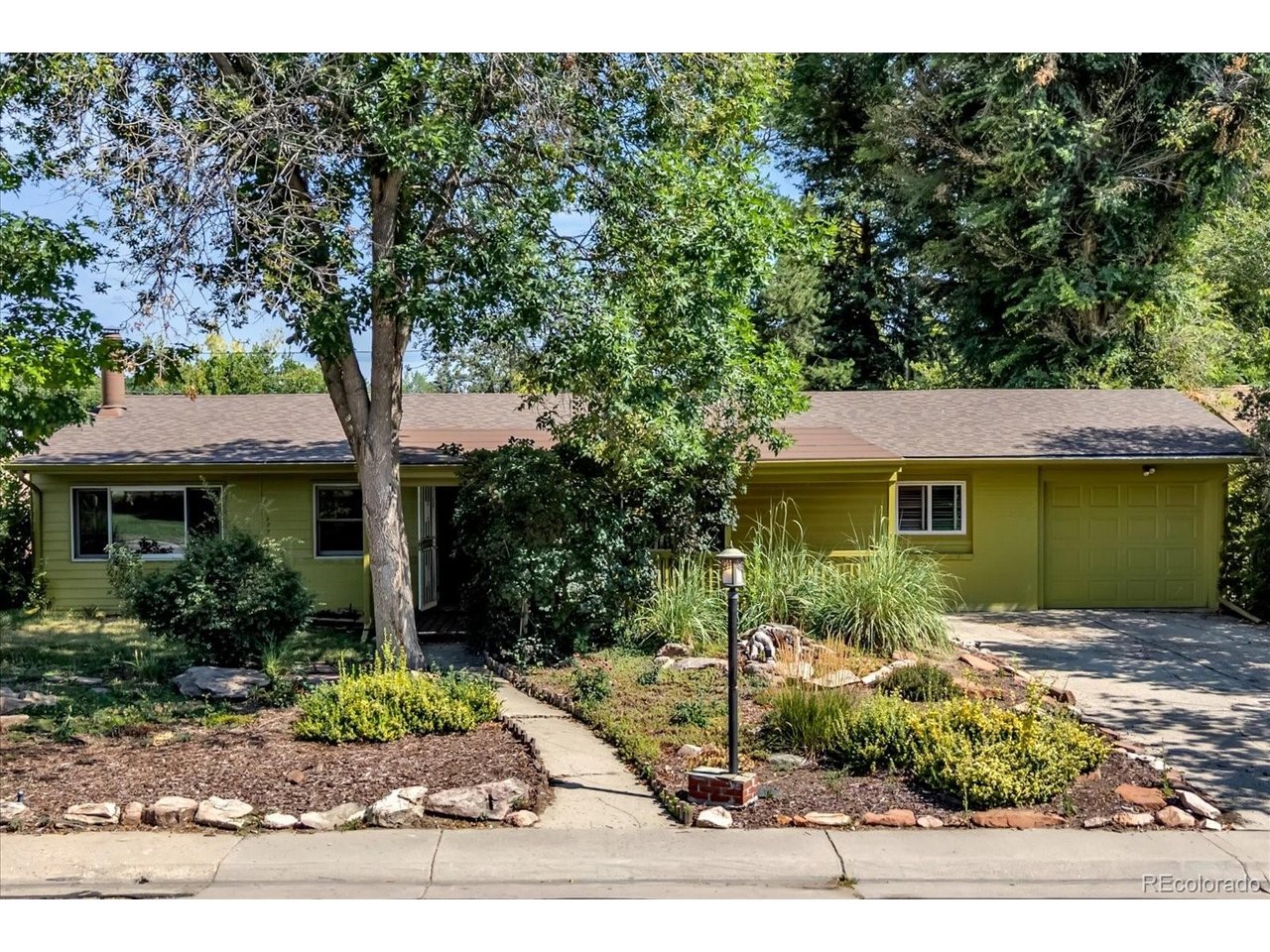 Photo of 8165 W 19th Ave Lakewood CO 80214
