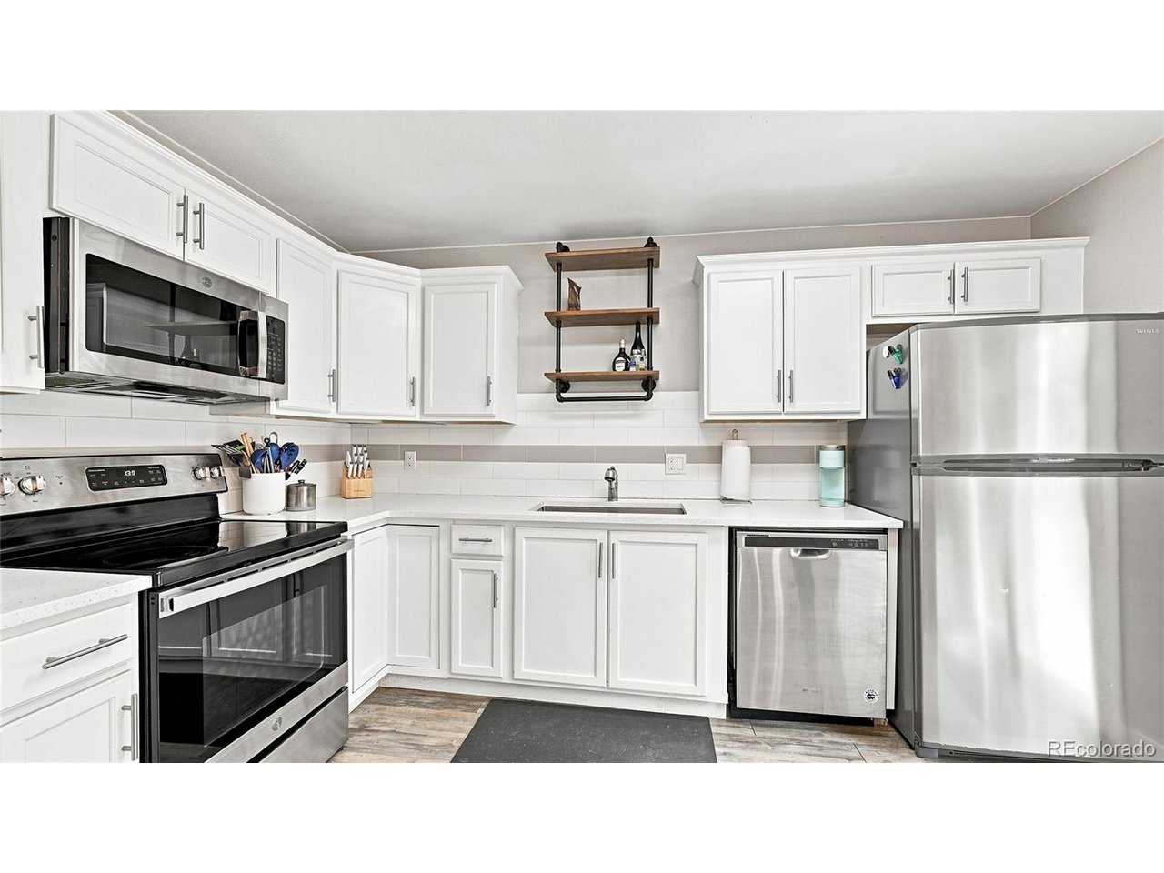 Photo of 73 S Sable Blvd #D16 Aurora CO 80012
