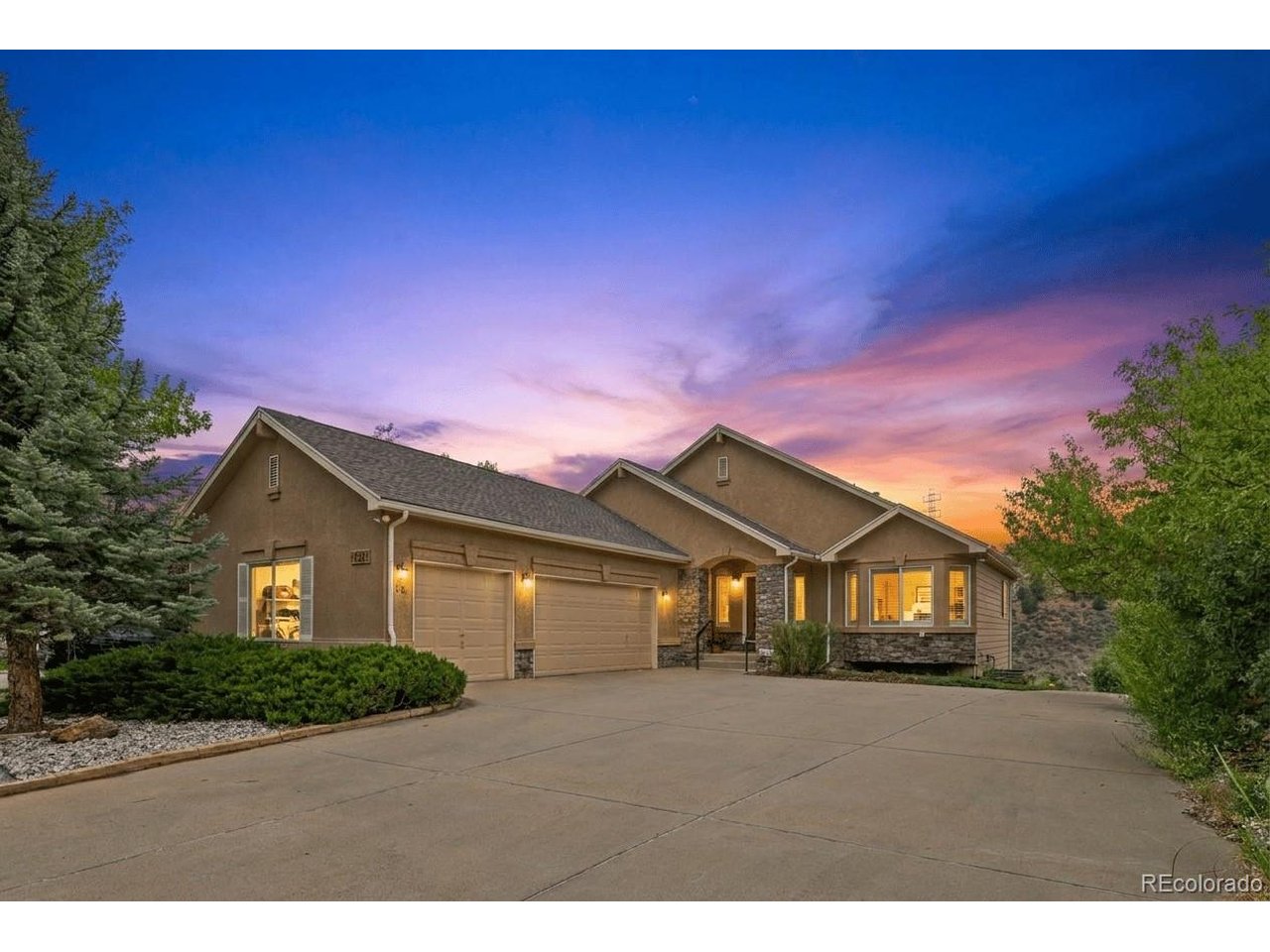 Photo of 820 Fox Hollow Ln Golden CO 80401