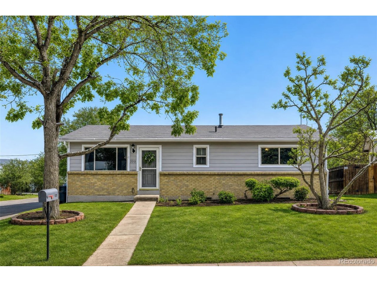 Photo of 330 Orion St Golden CO 80401