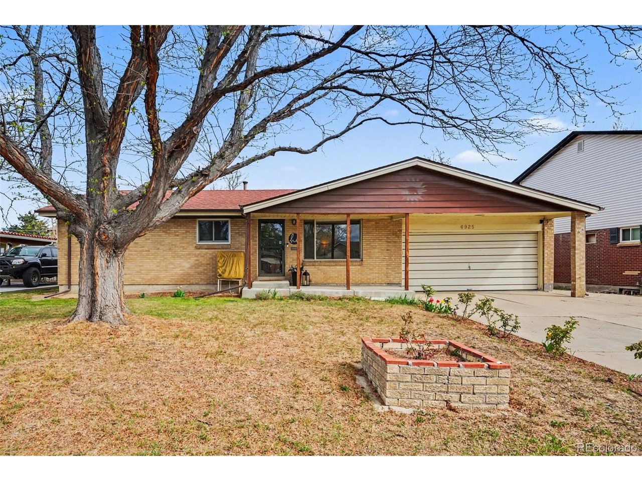 Photo of 6925 W Colorado Dr Lakewood CO 80232
