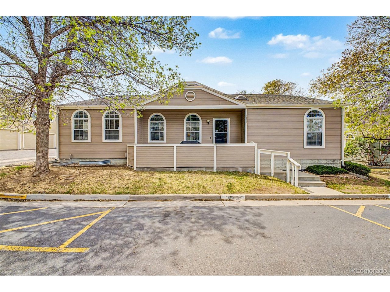 Photo of 5868 W Asbury Pl Lakewood CO 80227