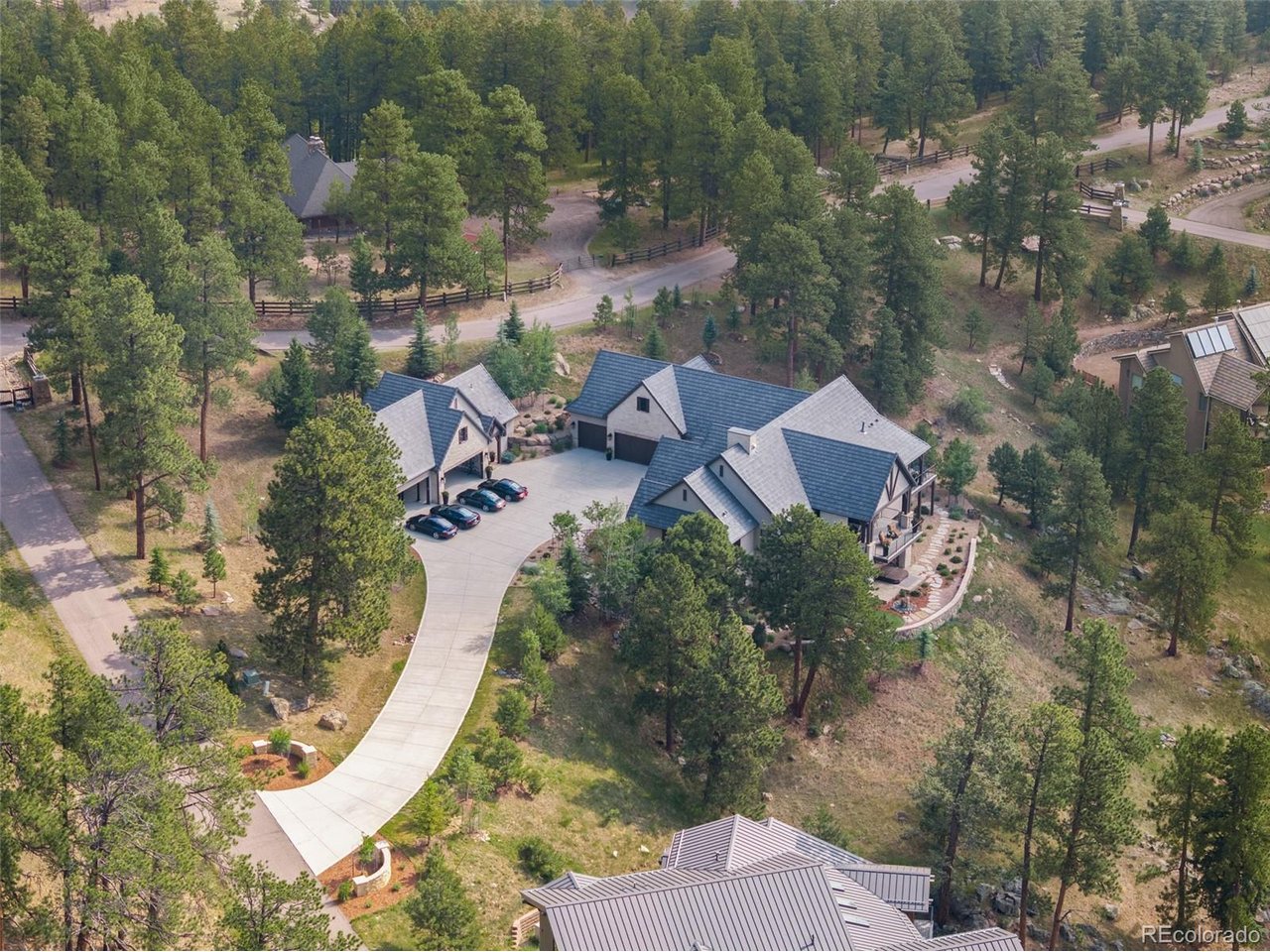 Photo of 940 Twisted Pine Rd Golden CO 80401