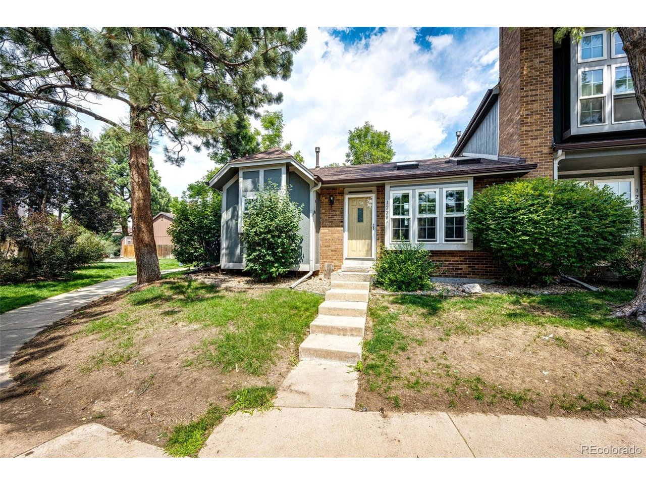 Photo of 1220 S Flower Cir #A Lakewood CO 80232