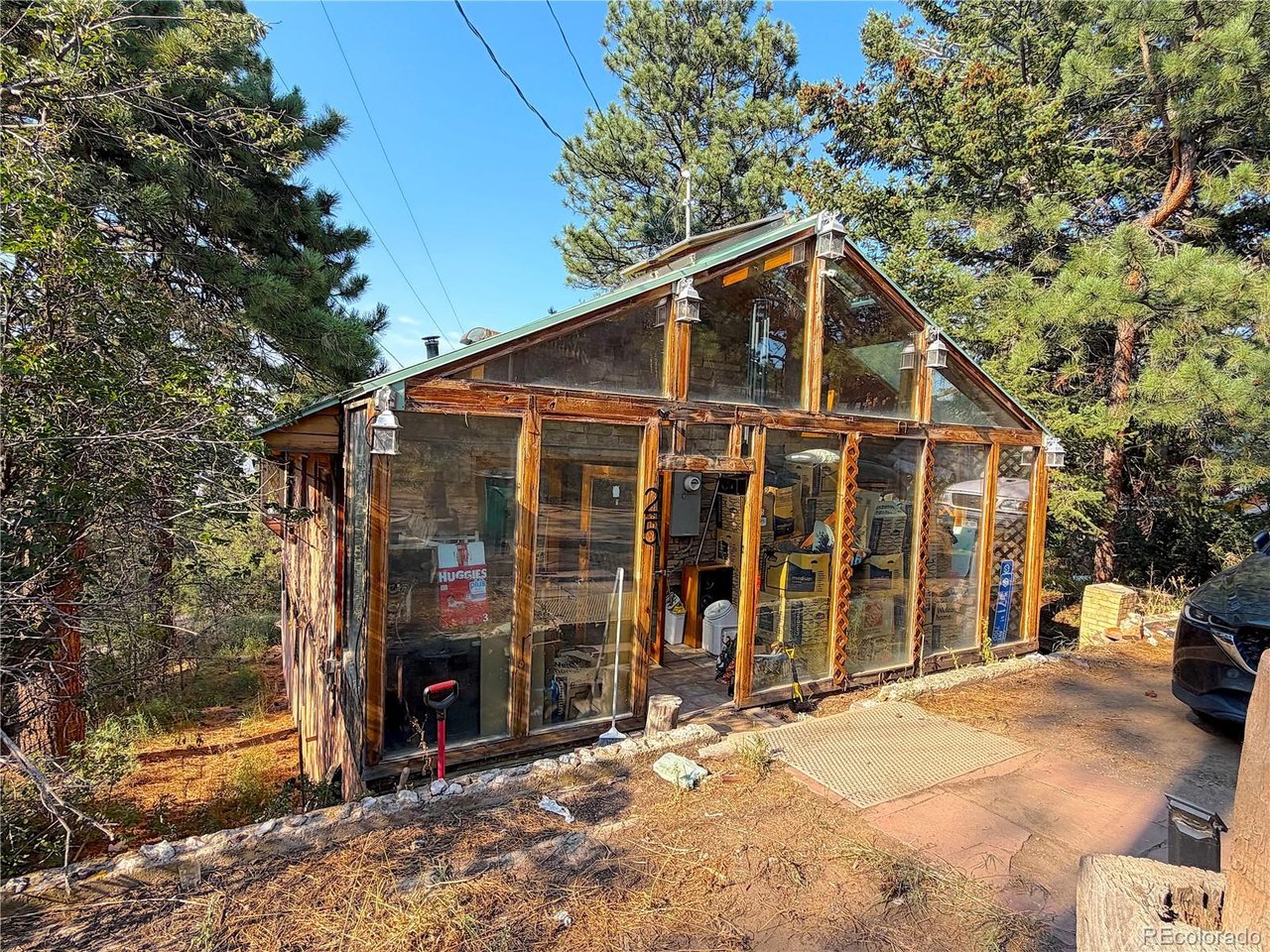 Photo of 25 Pine Rd Golden CO 80401
