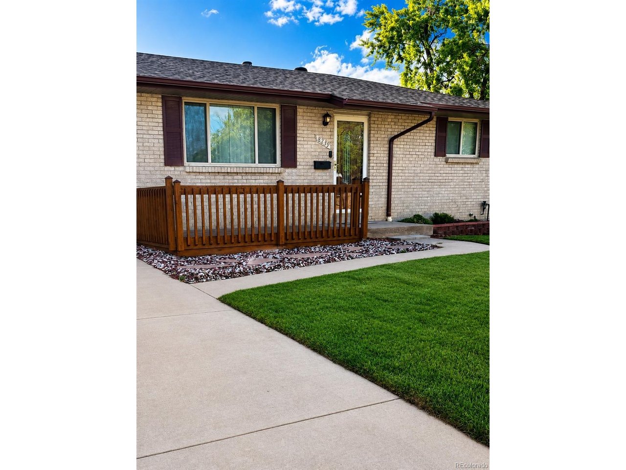 Photo of 8239 Loretta Dr Denver CO 80221
