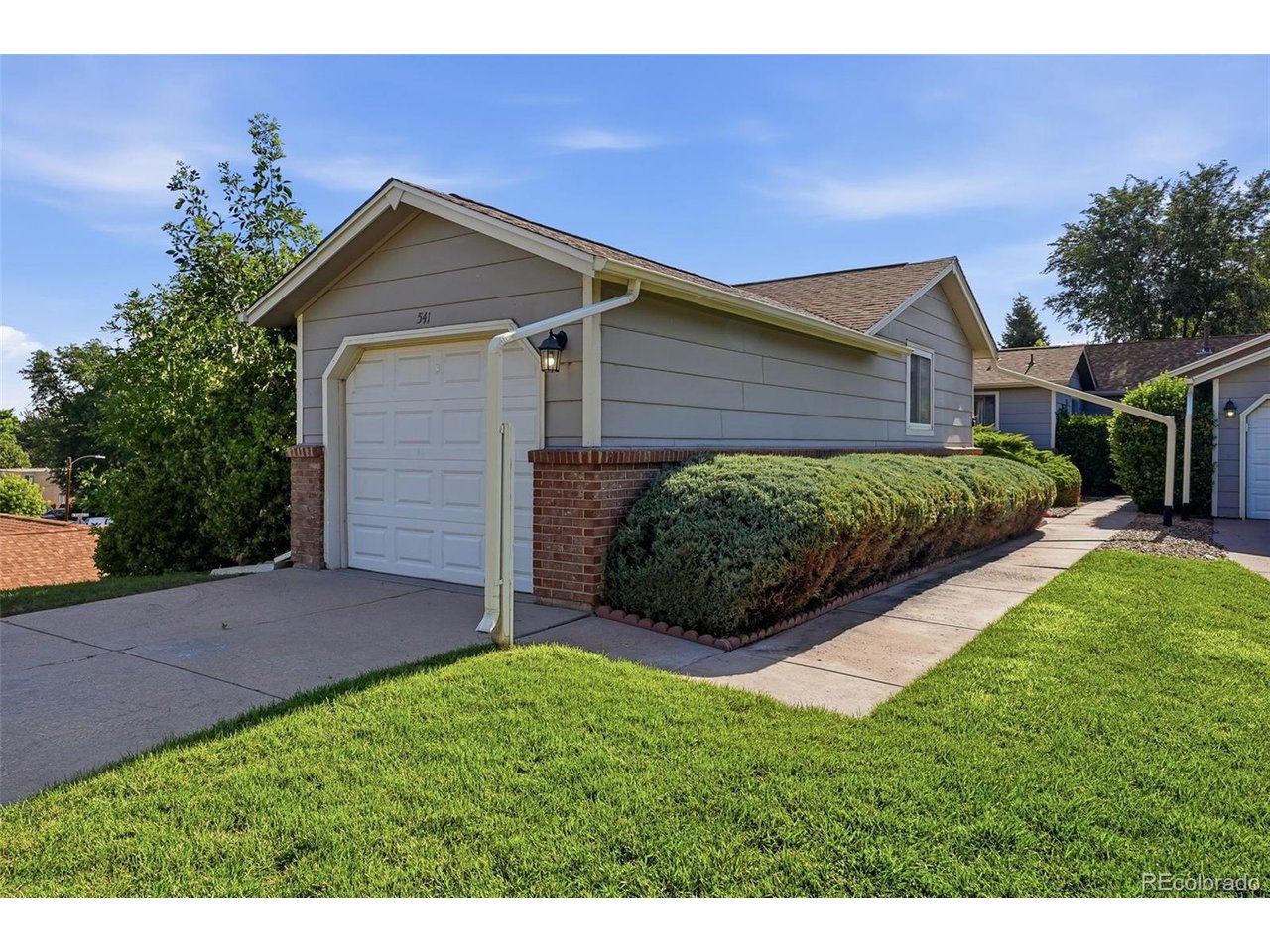 Photo of 541 W Crestline Cir #10B1 Littleton CO 80120