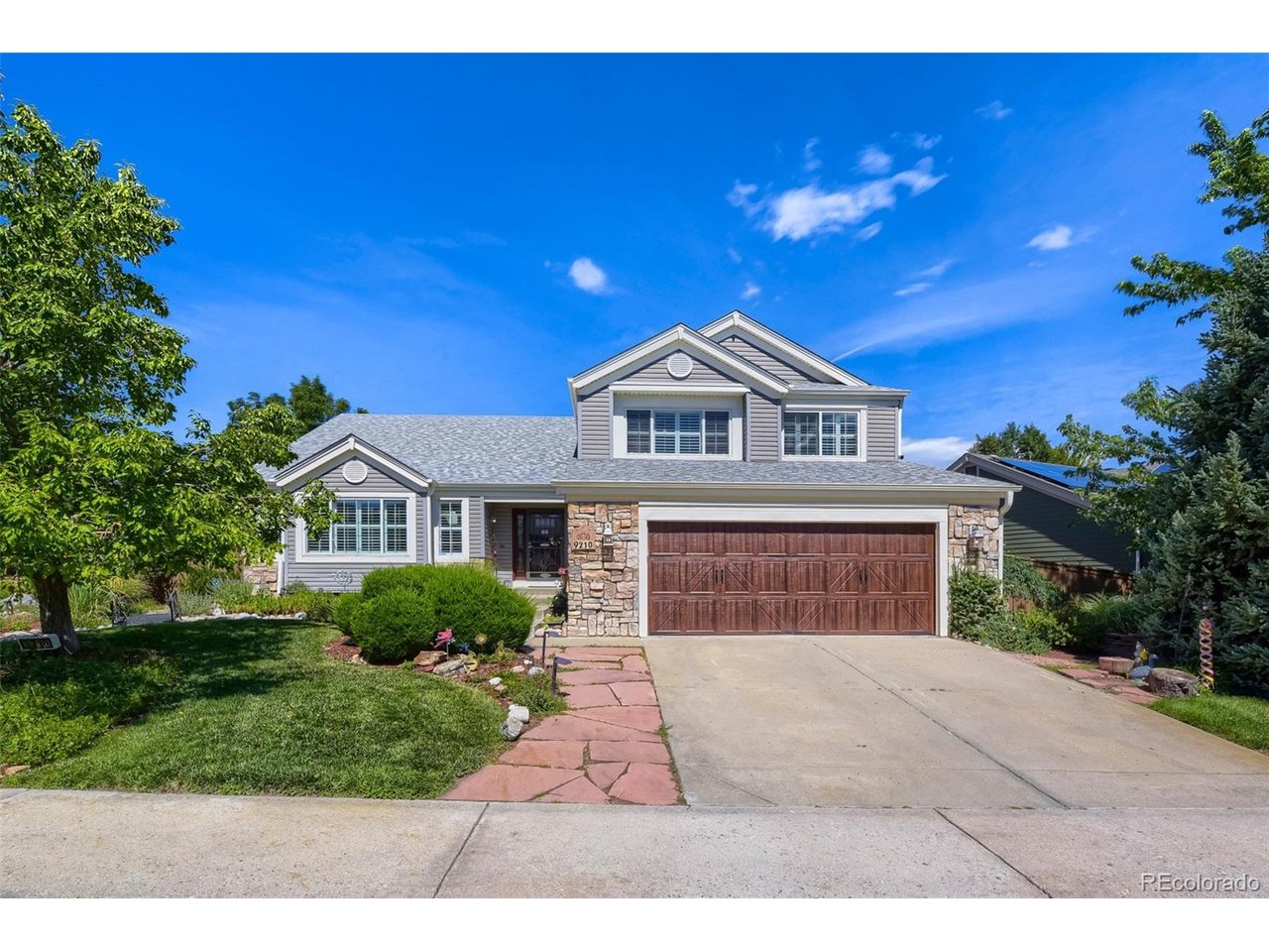 Photo of 9210 Sugarstone Cir Littleton CO 80130