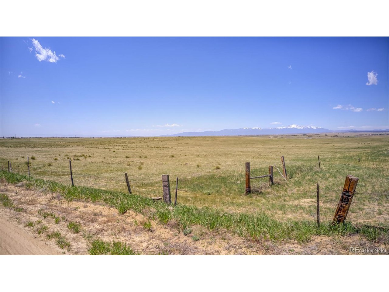 Photo of 13886 Log Rd Peyton CO 80831
