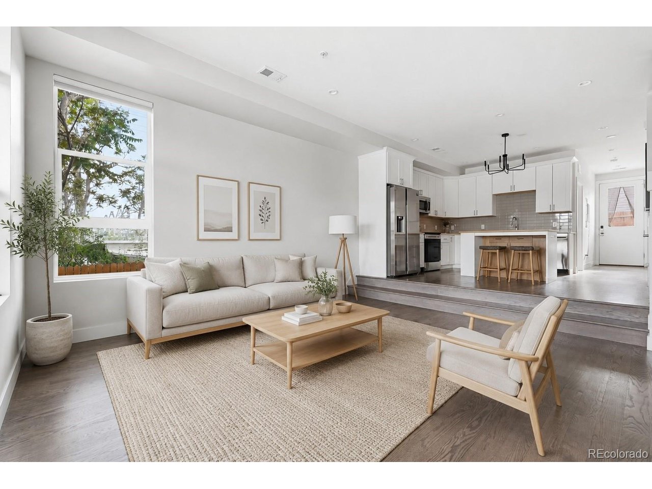 Photo of 1187 S Navajo St Denver CO 80223