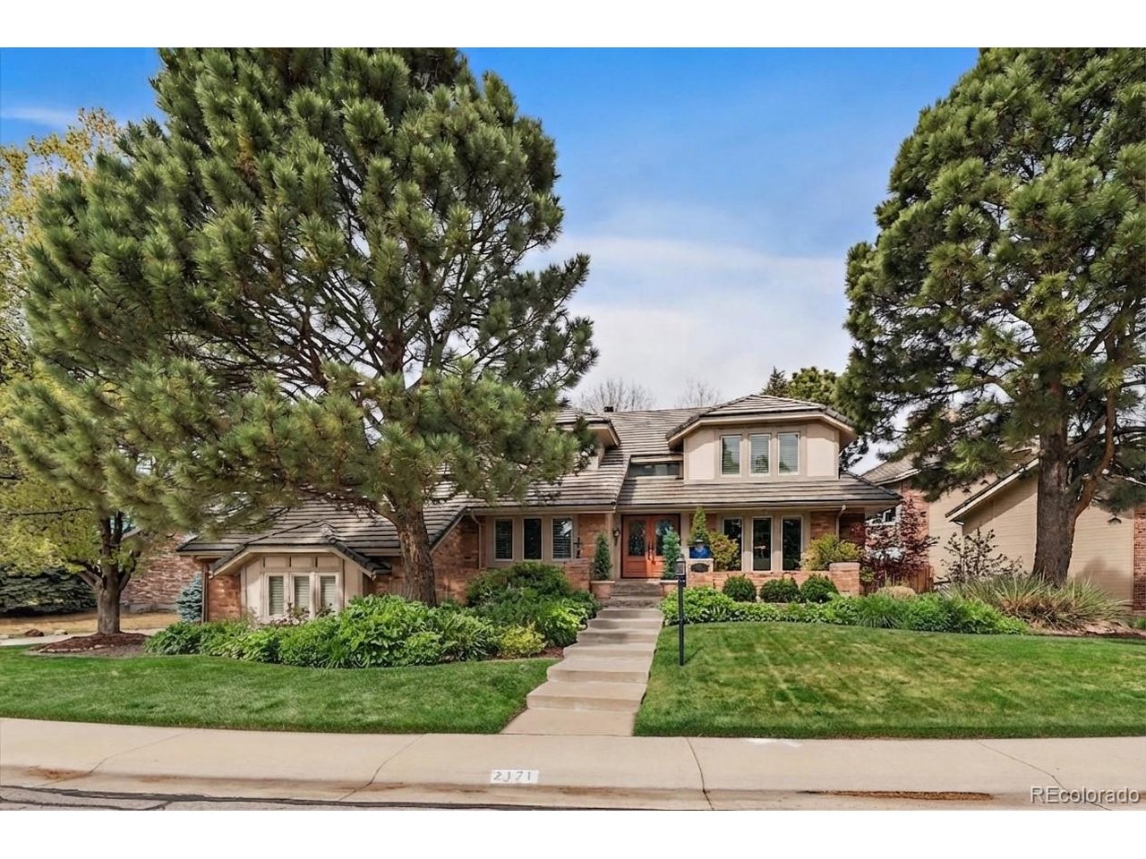 Photo of 2171 S Parfet Dr Lakewood CO 80227