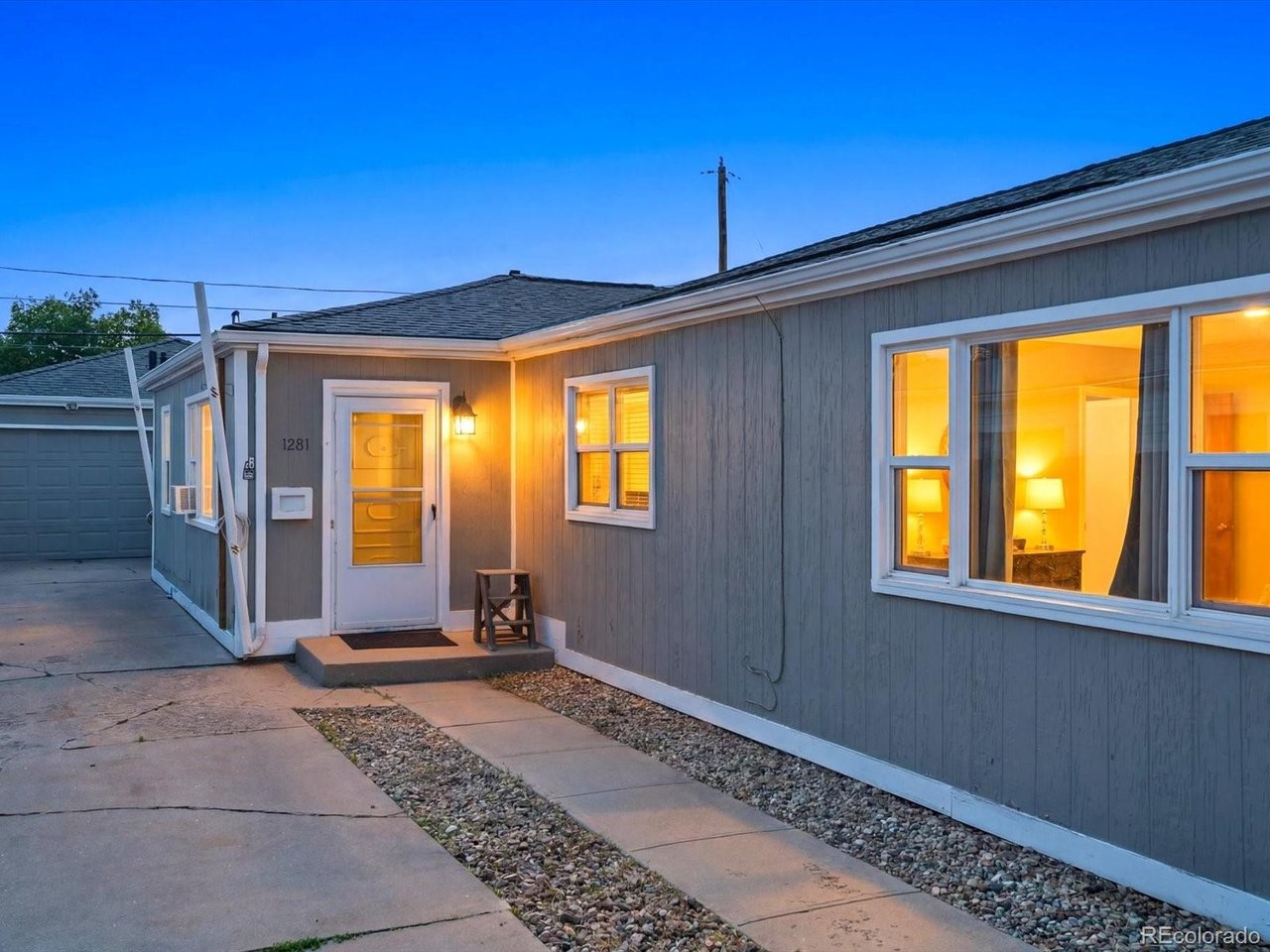 Photo of 1281 Alton St Aurora CO 80010