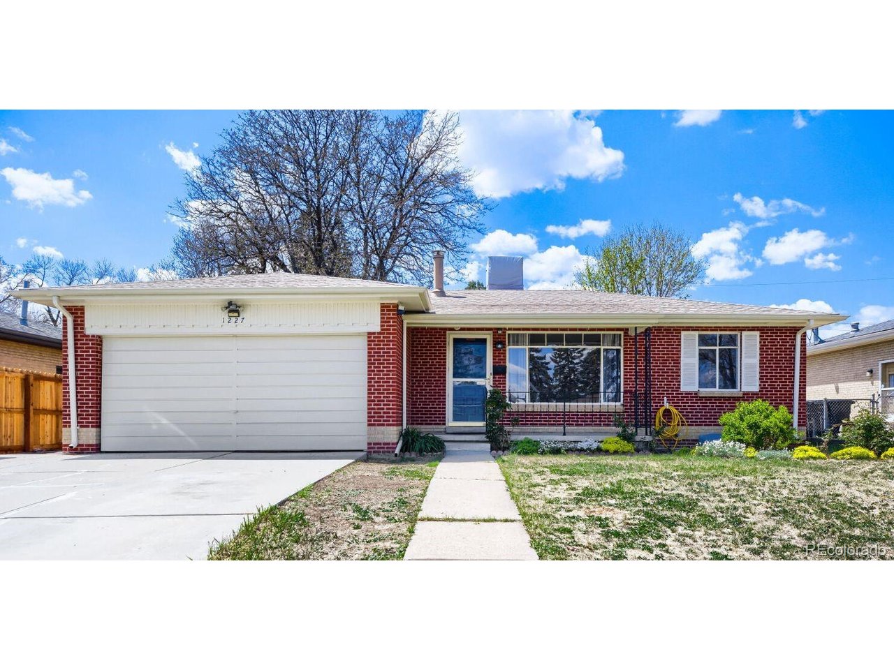 Photo of 1227 S Harlan St Lakewood CO 80232