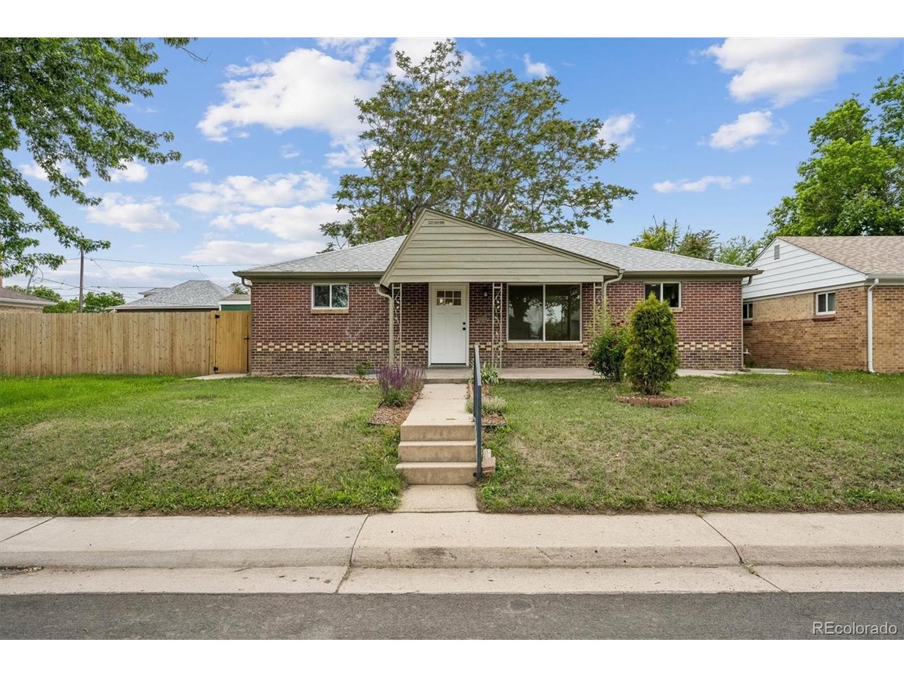 Photo of 225 Yates St Denver CO 80219