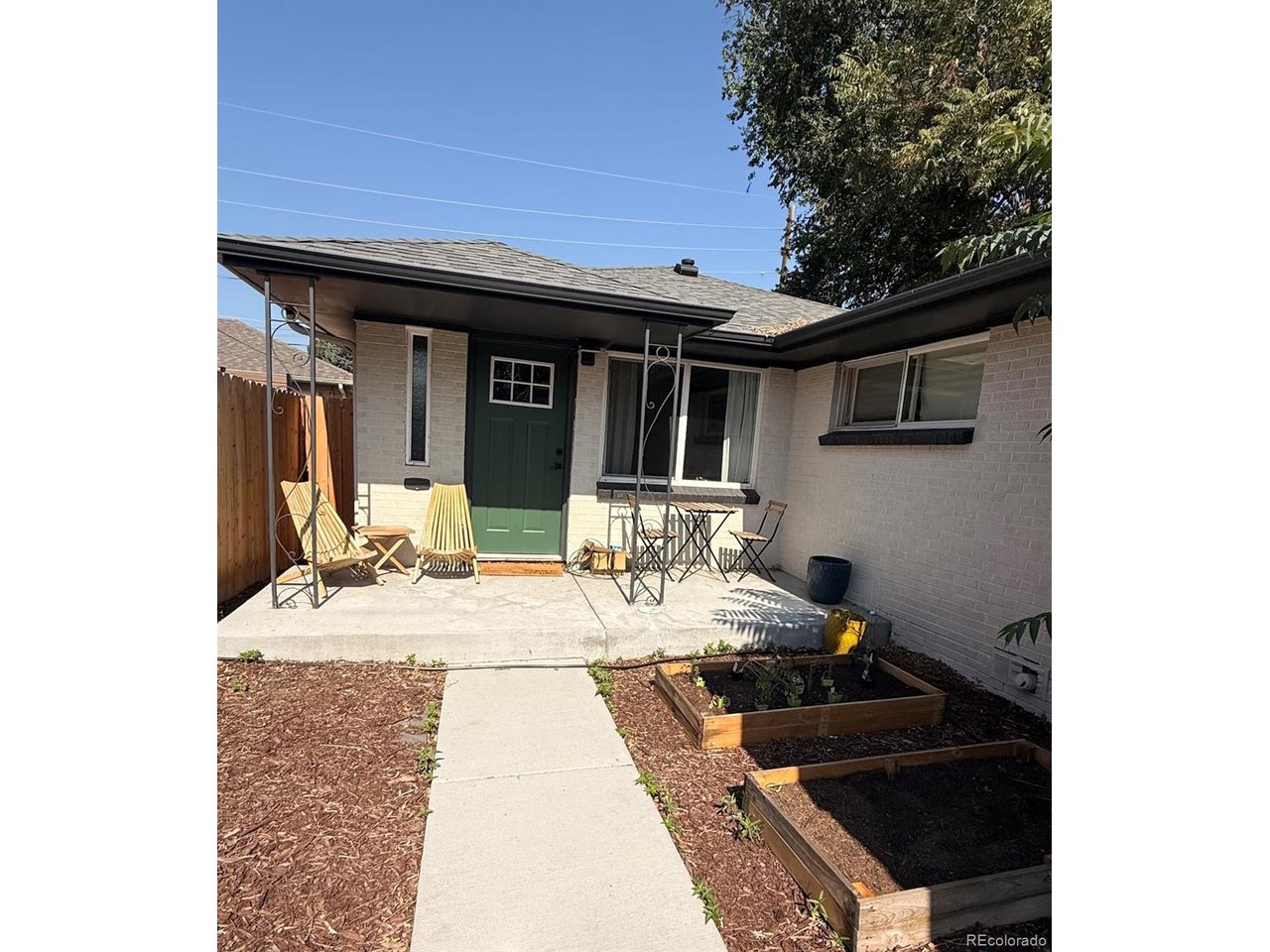 Photo of 3311 Jasmine St Denver CO 80207