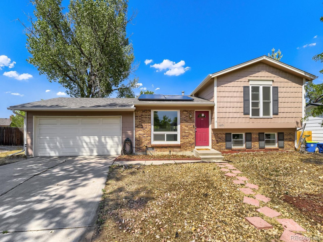Photo of 16173 E Dickenson Pl Aurora CO 80013