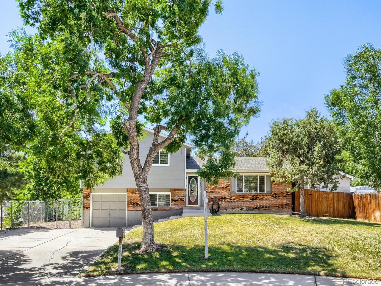 Photo of 9320 W Burgundy Ave Littleton CO 80123
