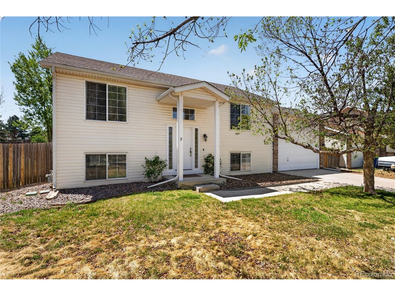 Photo of 952 S Quintero Ct Aurora CO 80017