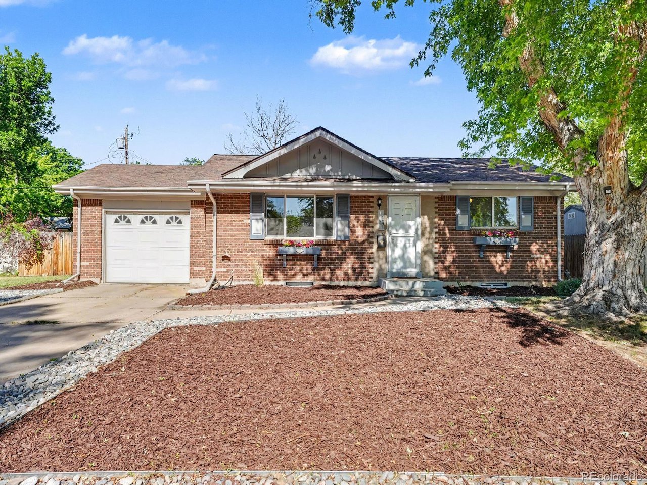 Photo of 1635 S Cape St Lakewood CO 80232