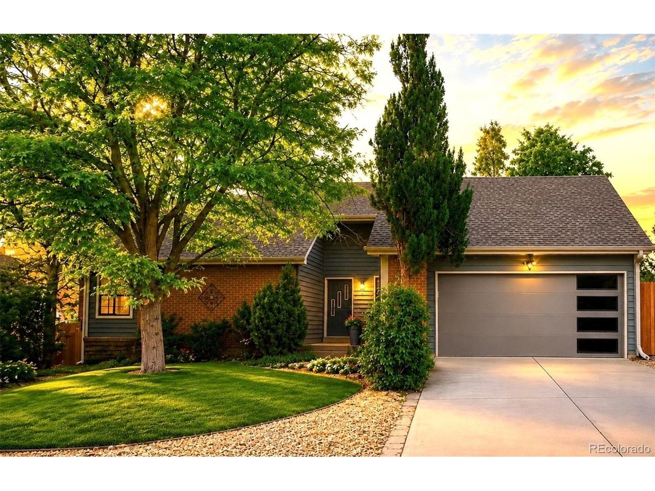 Photo of 8176 S Newport Way Centennial CO 80112