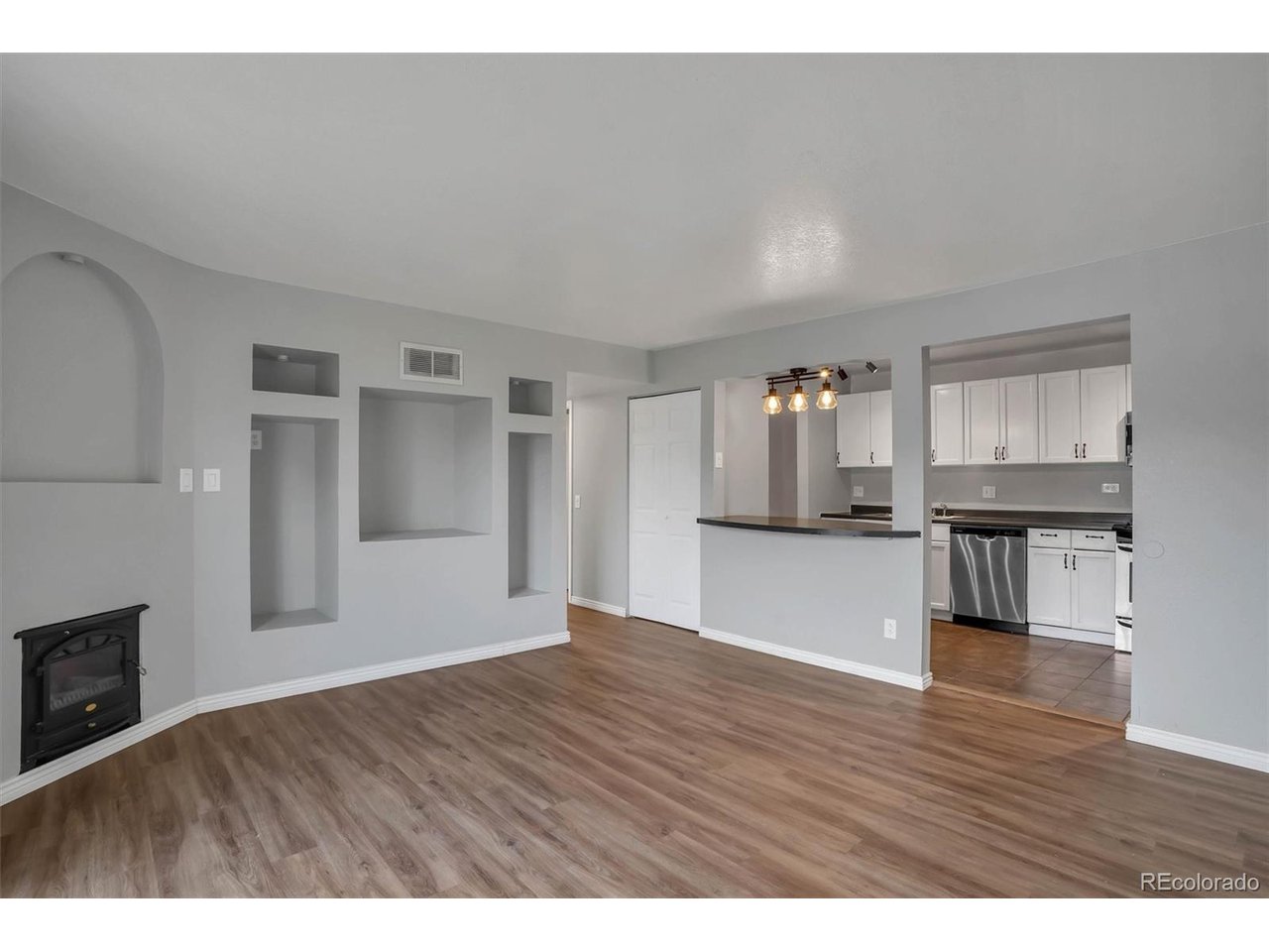 Photo of 10211 Ura Ln #4-201 Thornton CO 80260