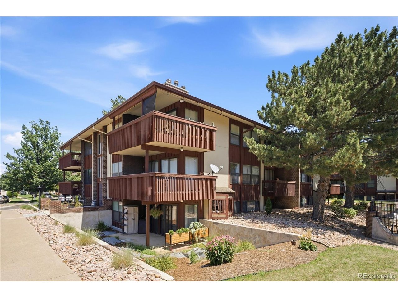 Photo of 500 Manhattan Dr #C10 Boulder CO 80303