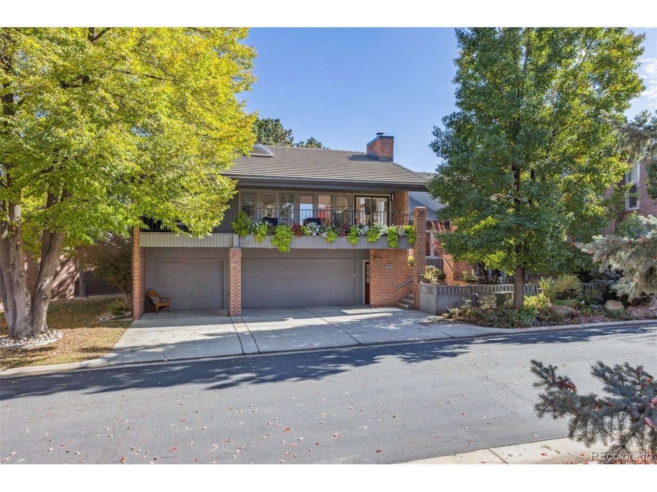 Photo of 16 Beacon Hill Ln Greenwood Village CO 80111