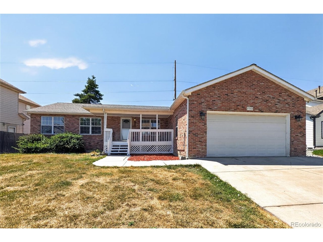 Photo of 5881 S Quatar Cir Centennial CO 80015