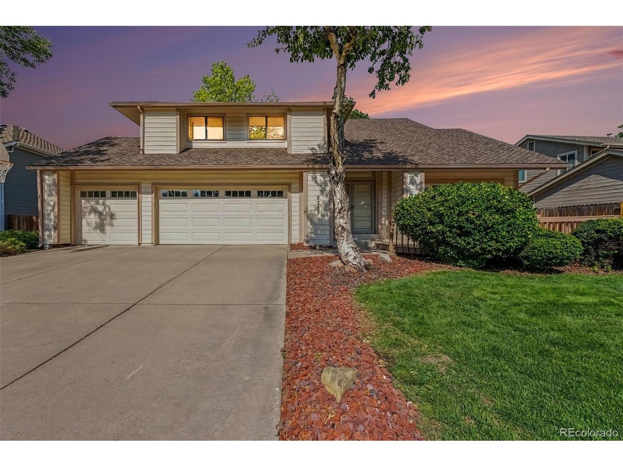 Photo of 8215 S Krameria Way Englewood CO 80112
