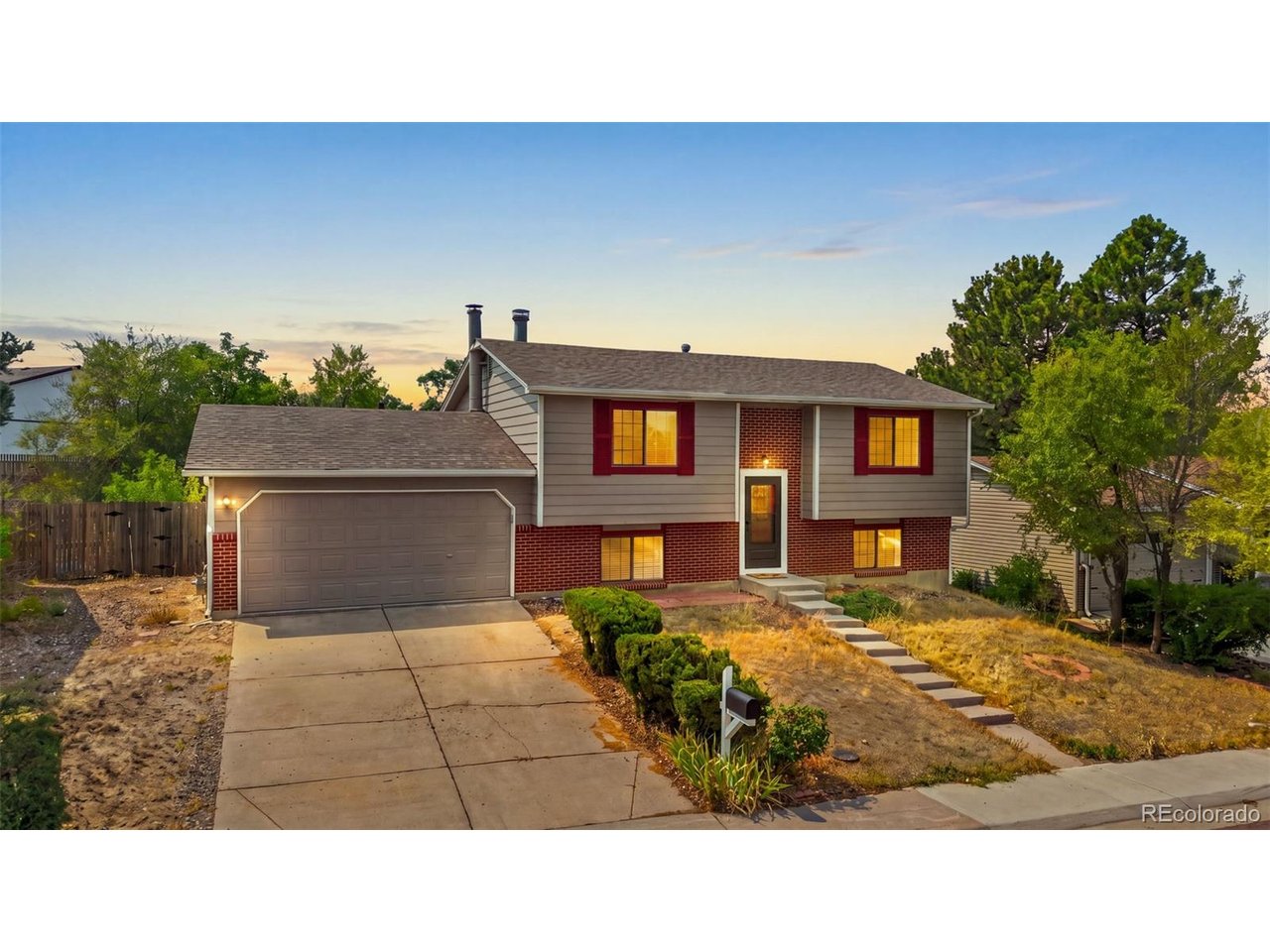 Photo of 17958 E Oxford Dr Aurora CO 80013