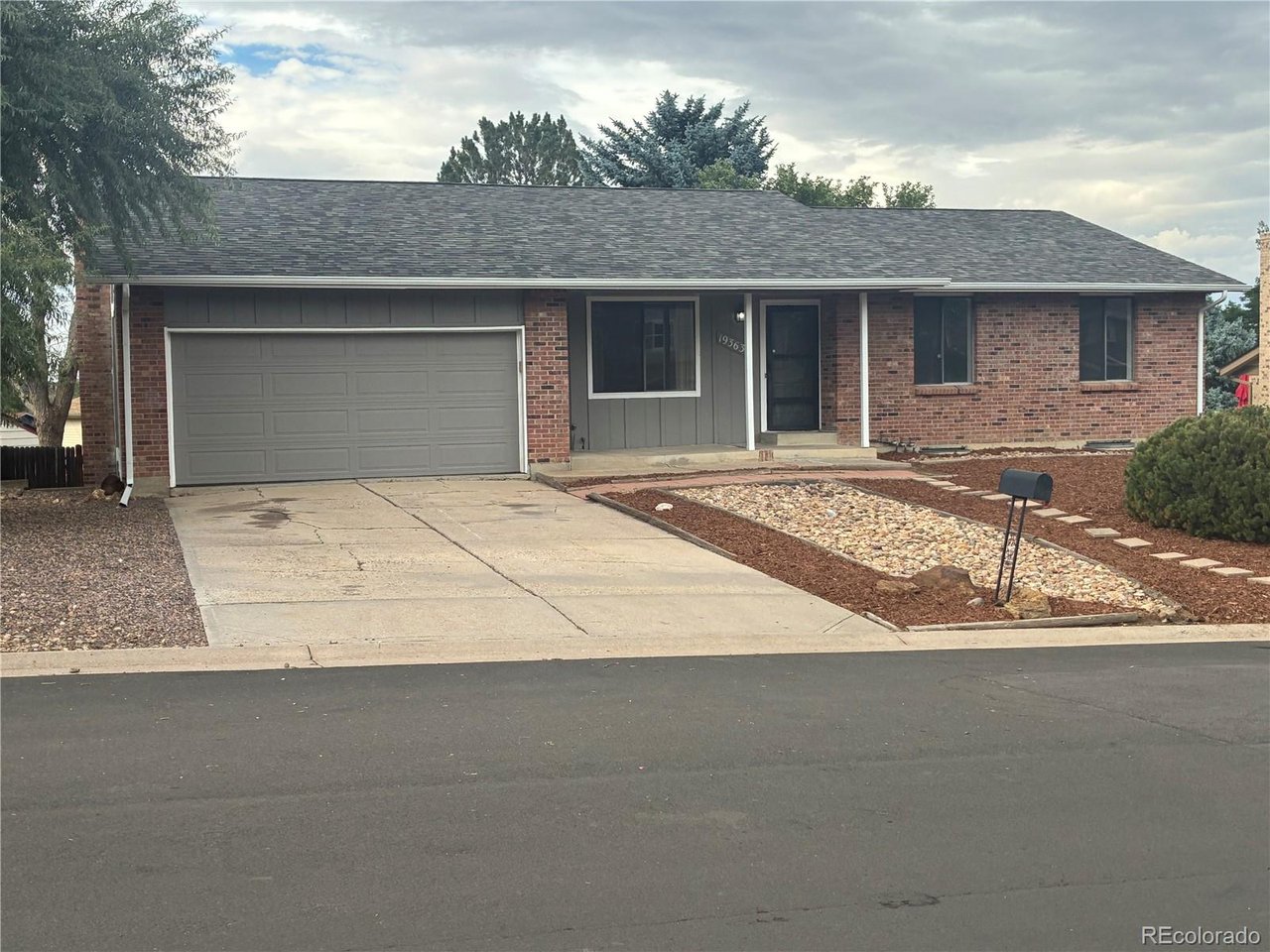 Photo of 19363 E Floyd Ave Aurora CO 80013