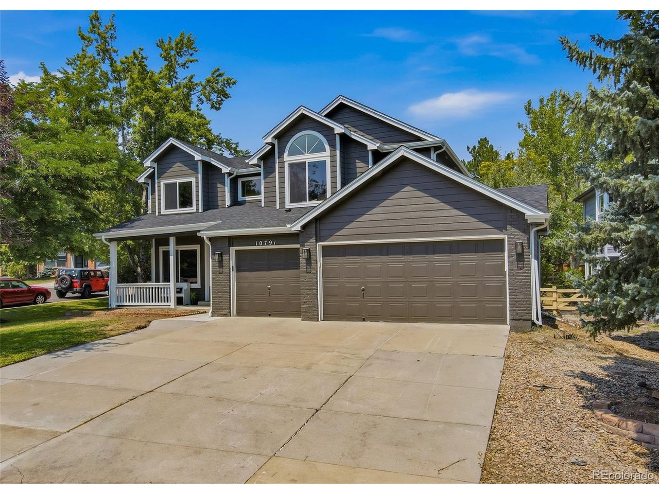 Photo of 10791 Trailrider Pass Littleton CO 80127