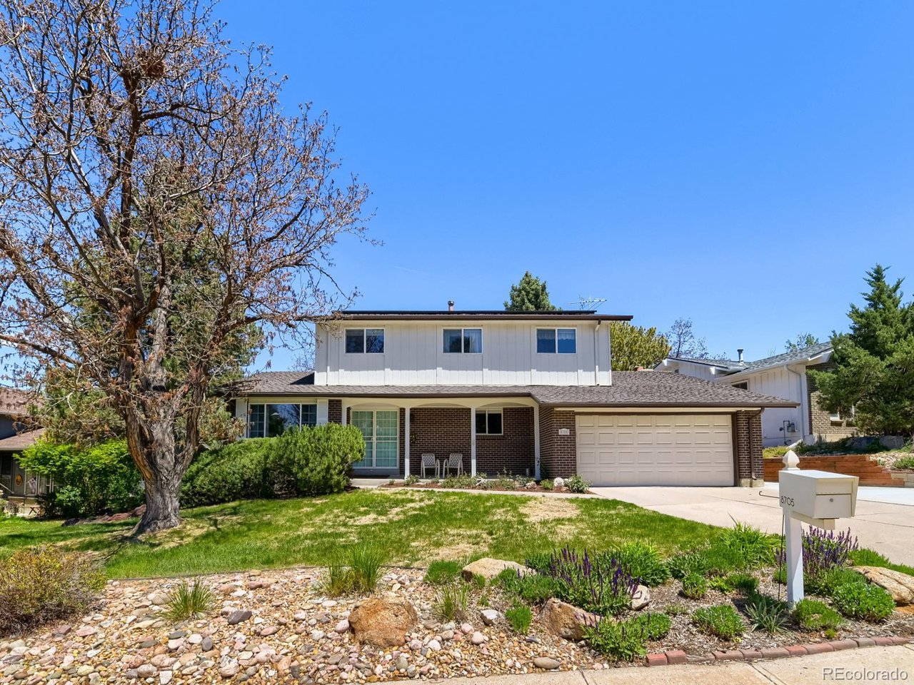 Photo of 8705 E Chenango Ave Denver CO 80237