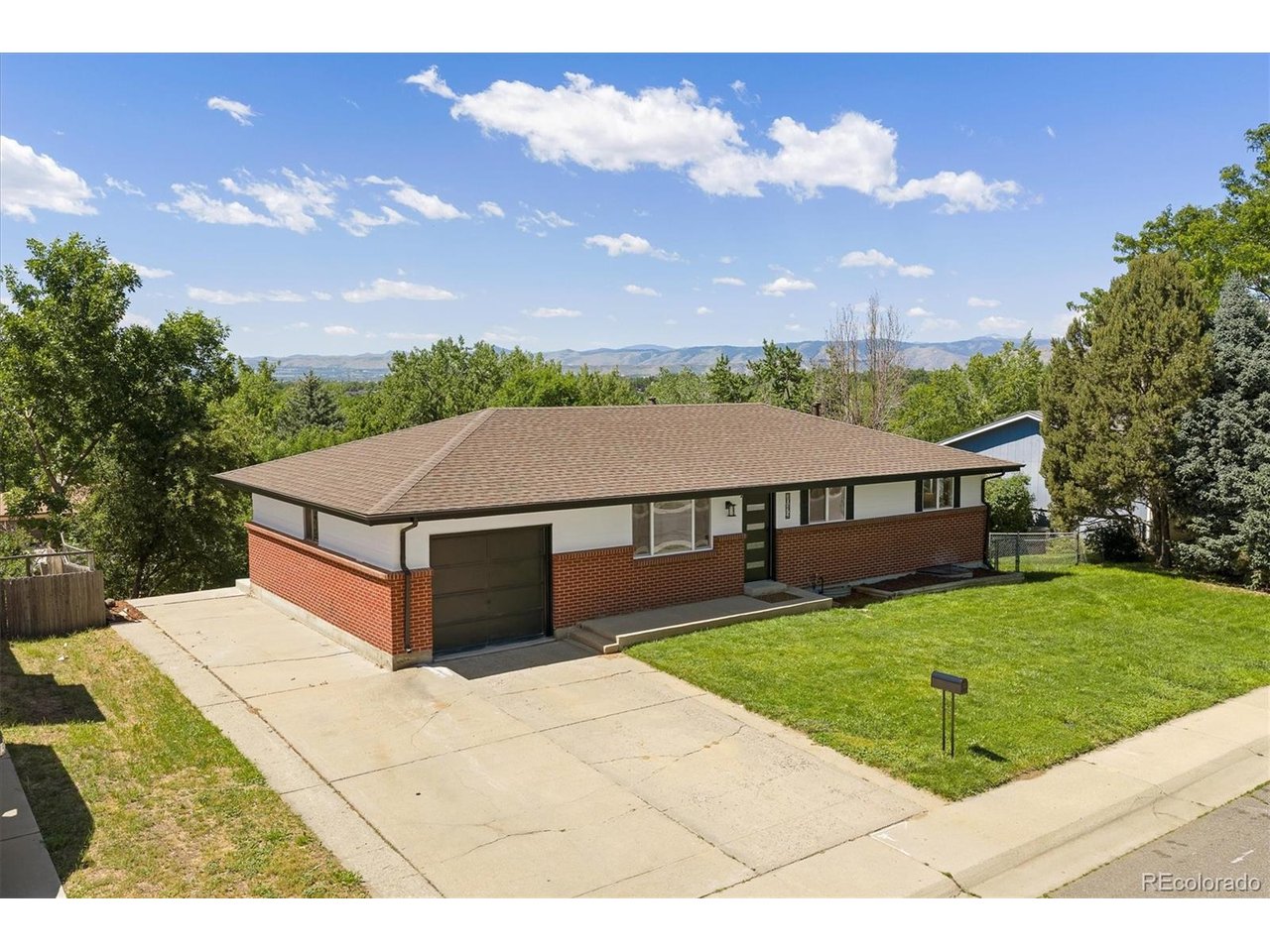 Photo of 10172 W 69th Ave Arvada CO 80004